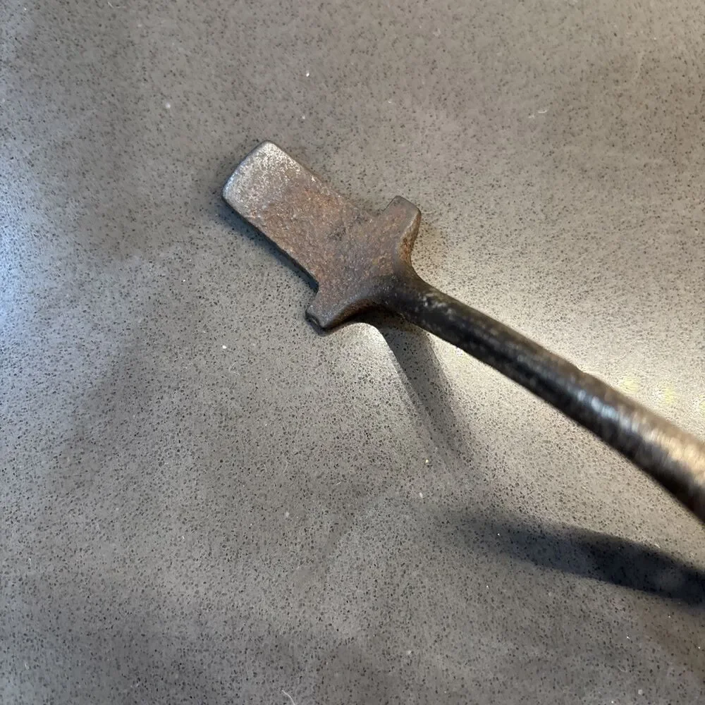 Vintage Antique Cast Iron Stove Lid Lifter Spring Handle USA Wear Kitchen Metal